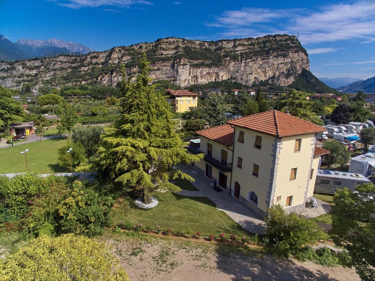 Villa Torbole Torbole Sul Garda Exterior photo