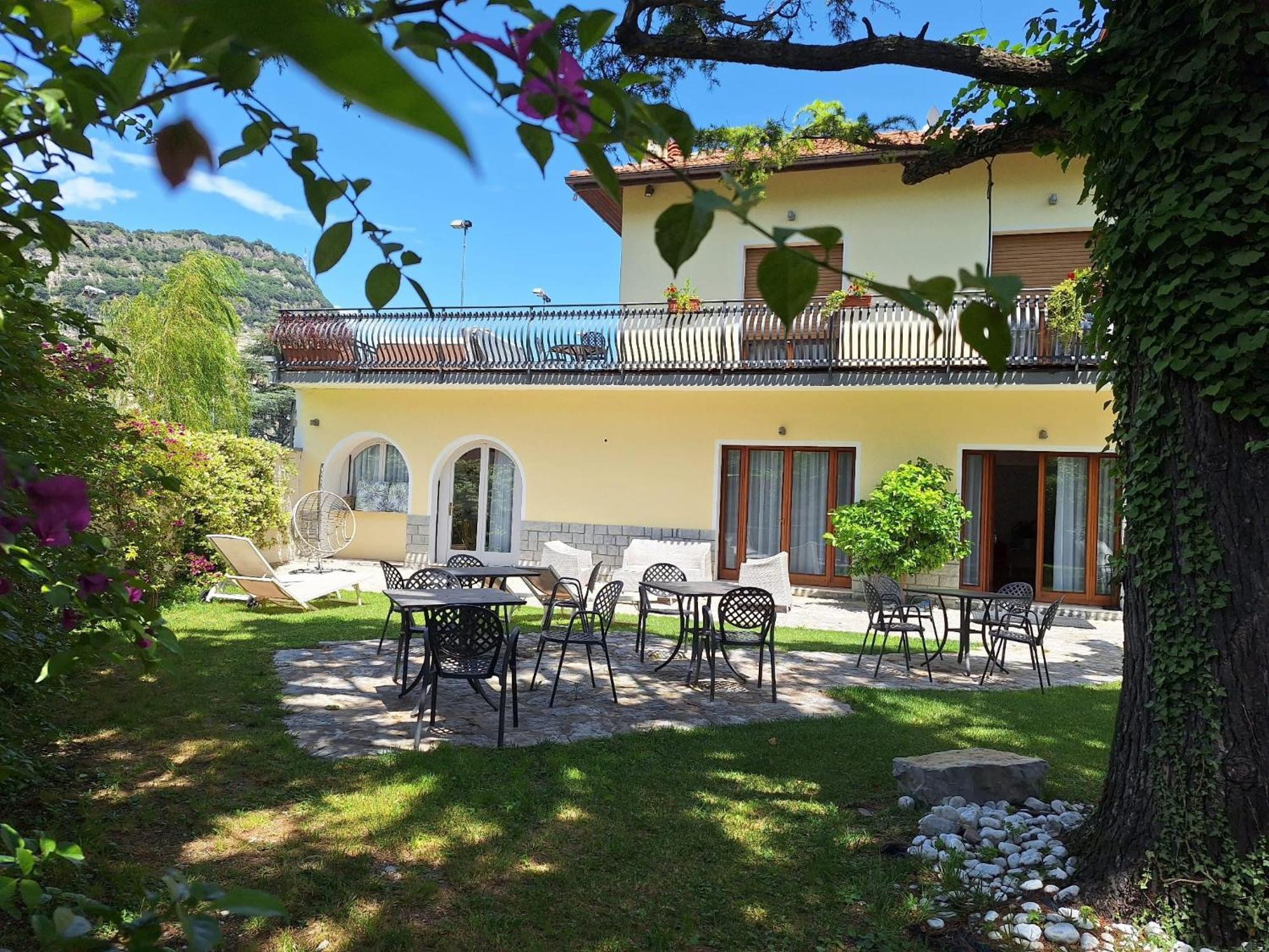 Villa Torbole Torbole Sul Garda Exterior photo